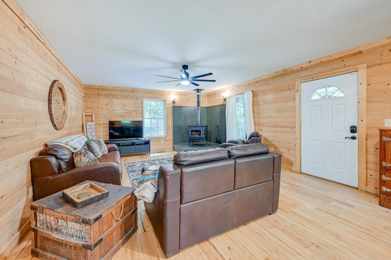 Smoky Mountain Cabin With Camping Area And Fire Pit! 위티어 외부 사진