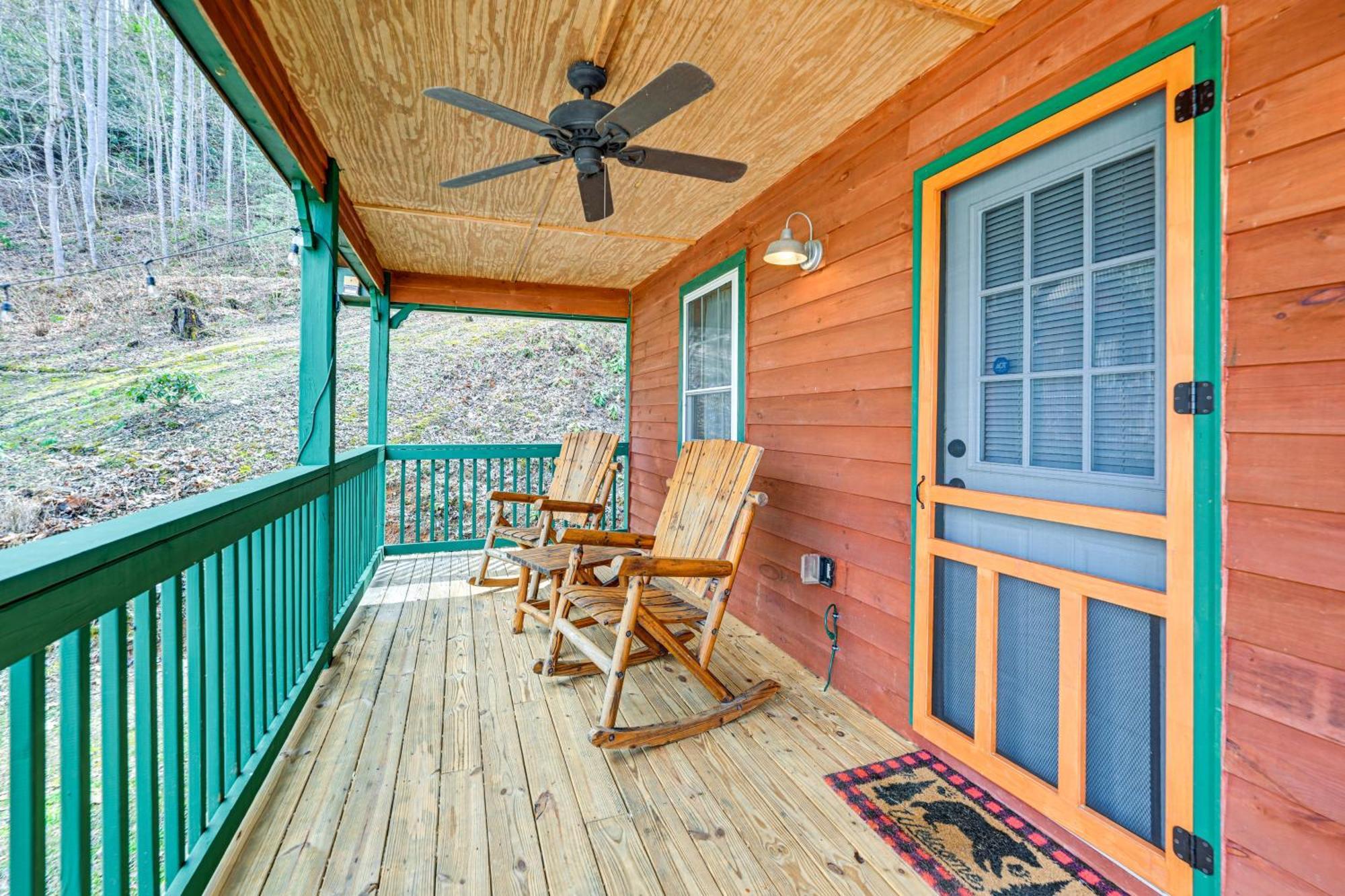 Smoky Mountain Cabin With Camping Area And Fire Pit! 위티어 외부 사진