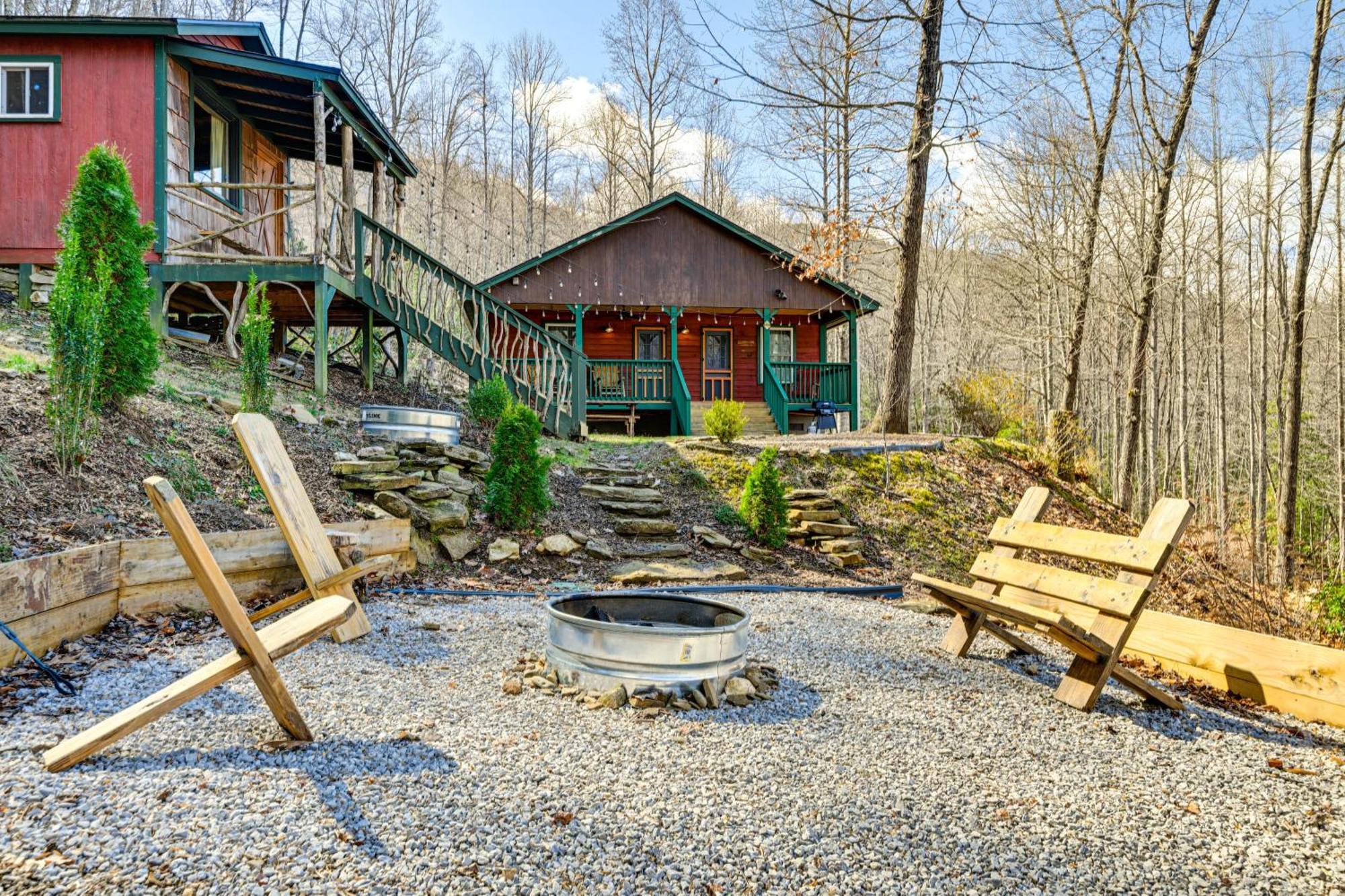 Smoky Mountain Cabin With Camping Area And Fire Pit! 위티어 외부 사진