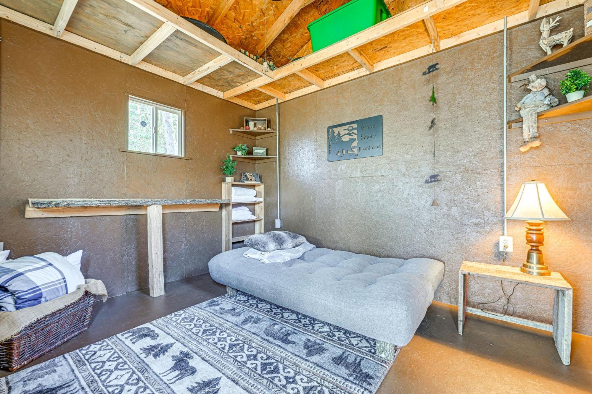 Smoky Mountain Cabin With Camping Area And Fire Pit! 위티어 외부 사진